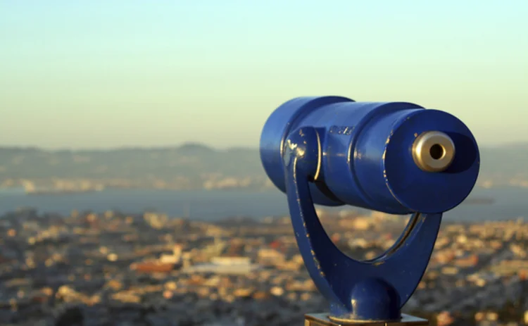telescope-blue-looking-out-over-san-francisco-bay
