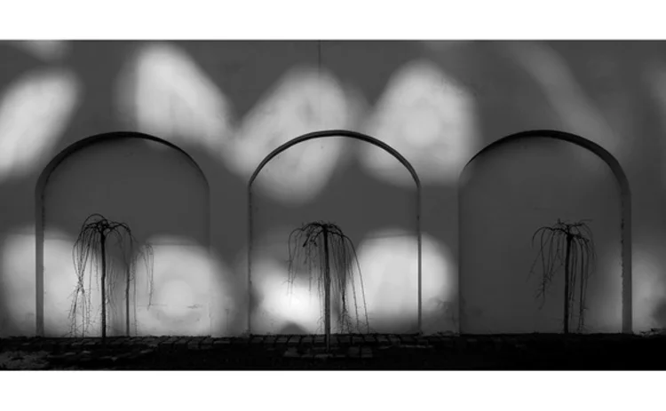 Shadow arches