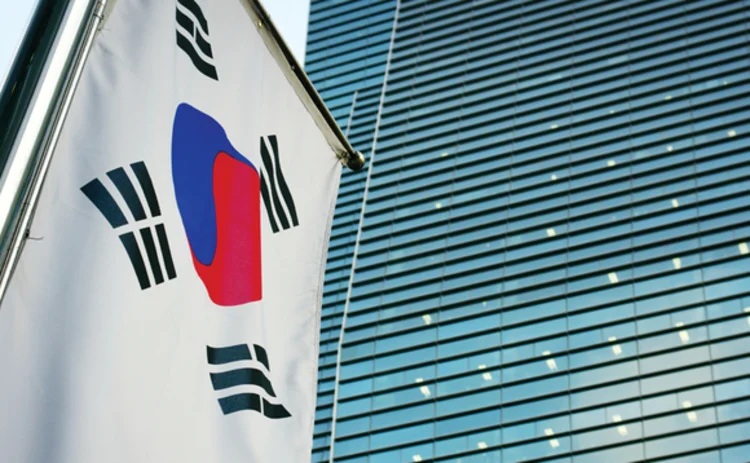 korea-building-flag