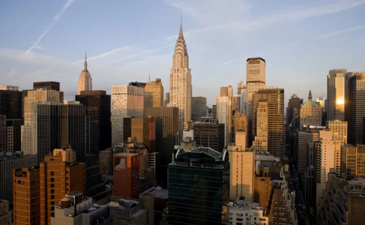 manhattan-new-york-skyline-dawn-chrysler-empire-state-building