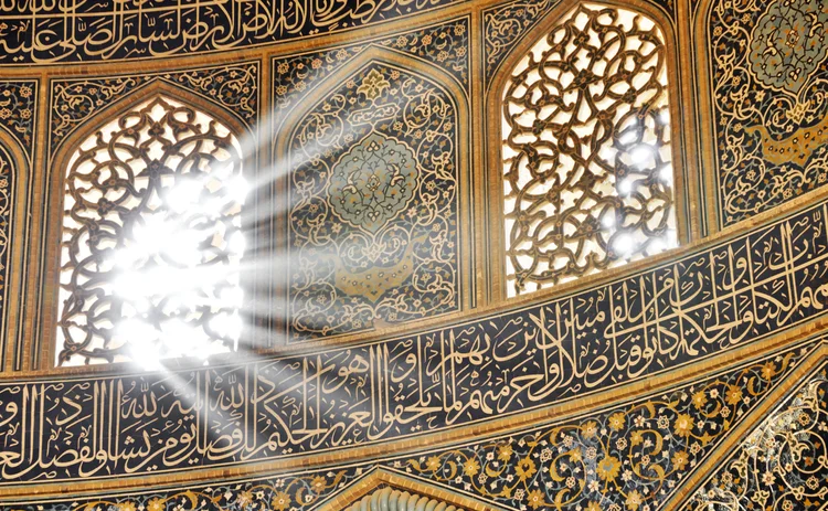 light-through-mosque-window