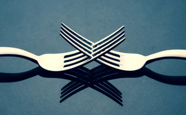 Interlocking forks