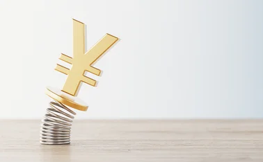 Yen symbol on a spring