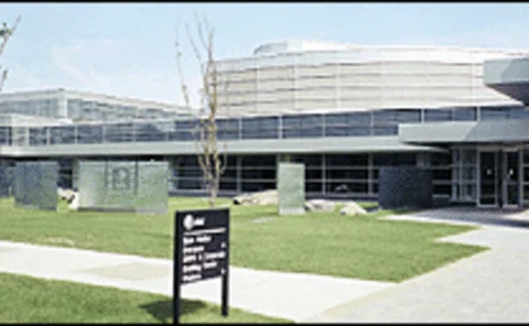 usc-sept04-news2-gif