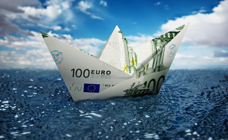 euro paper boat