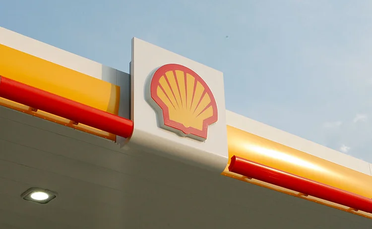 Shell-refueling-station