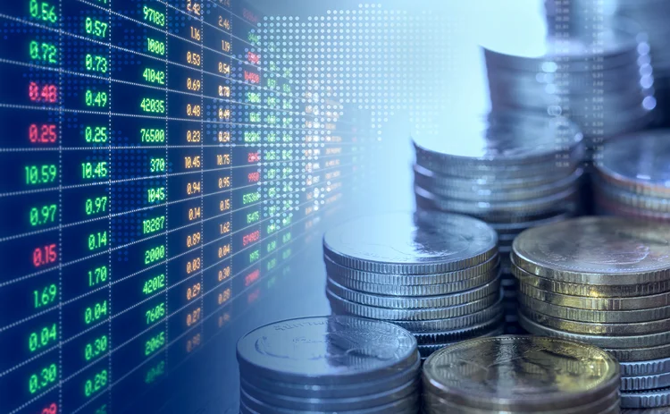 電子取引量 - Getty Images - 864198476