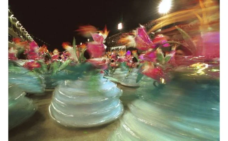 rio-carnival-swirling-dancers-turquoise-and-pink