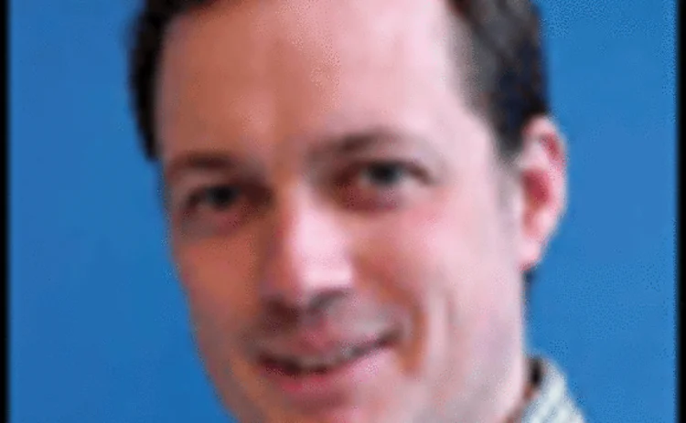 uscredit-apr04-whittle-gif