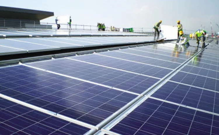 Solar panels at Lonza Biologics in Singapore - Photo REC