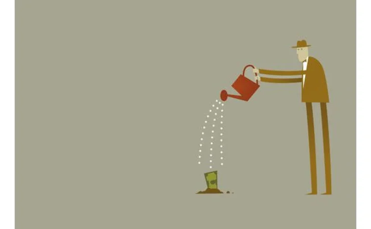illustration-man-watering-money