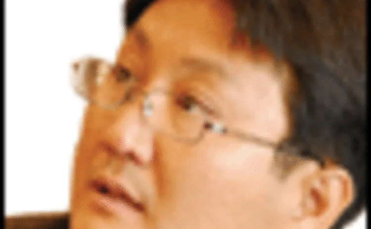 asiarisk-oct07-41-gif