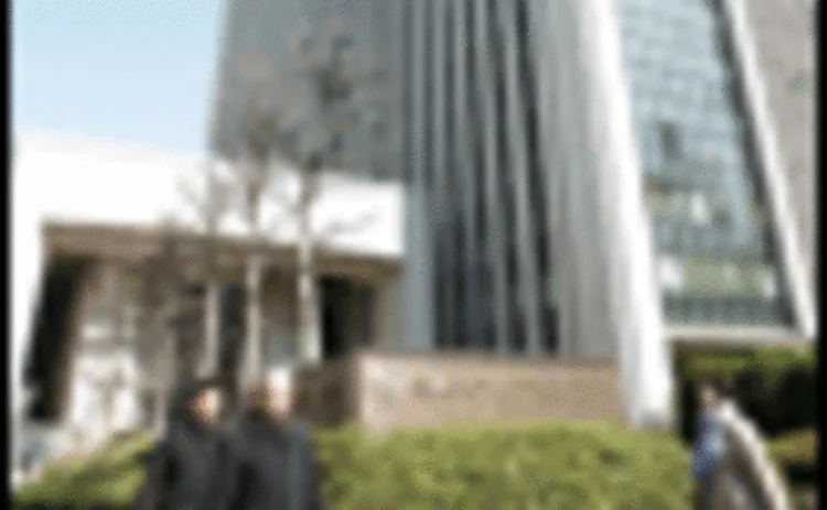 asiarisk-dec06-05-gif