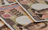 Japanese yen notes