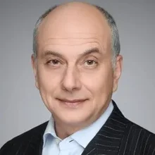 Alex Lipton headshot