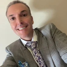 Speaker Image for Jimi Hinchliffe