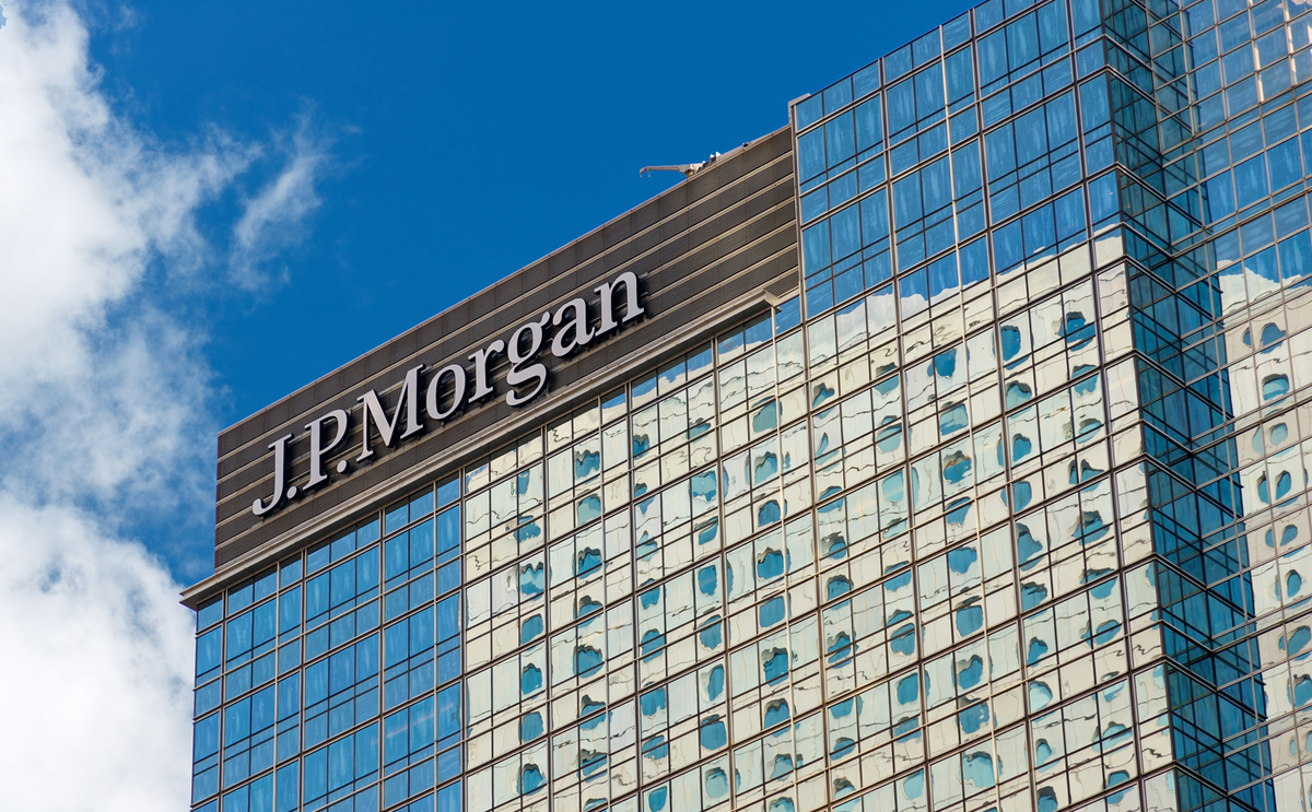 Asia moves JP names new Apac CEO, Axa hires six heads, and more